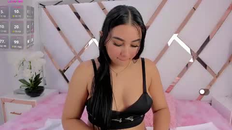 Sofia online show from August 11, 8:33 pm