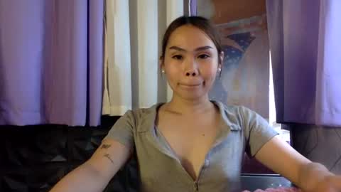 babyfox_26 online show from August 14, 5:22 am
