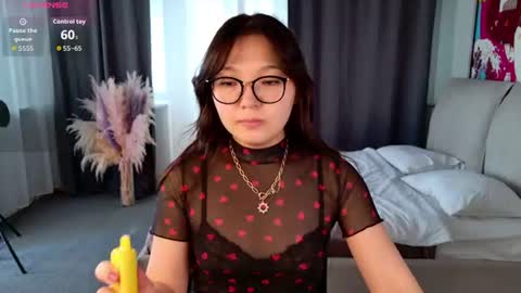 babylilly_ online show from August 3, 12:34 pm