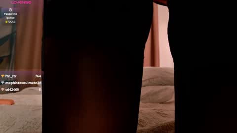 babylilly_ online show from August 9, 5:03 pm