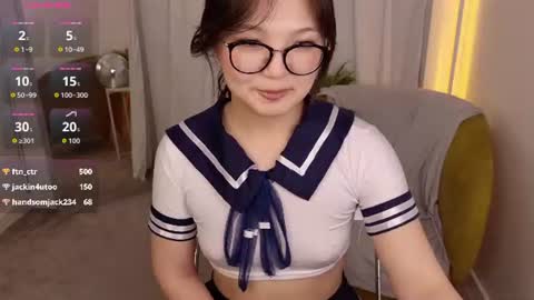 babylilly_ online show from August 14, 7:50 pm