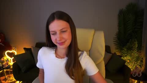Lady Vi online show from July 11, 1:17 pm