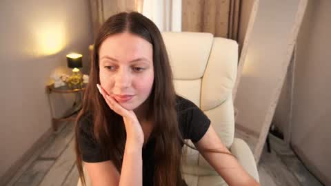 Lady Vi online show from July 19, 3:14 pm