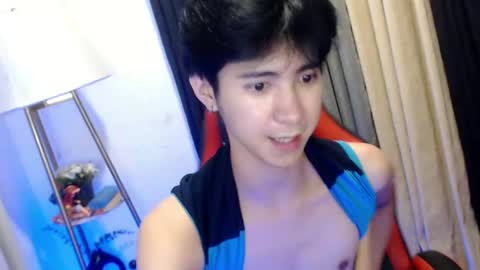 call me james online show from August 14, 4:32 pm