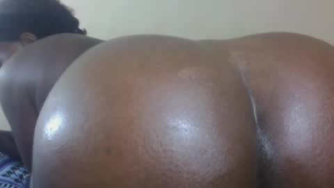 Rossy Kwekwe online show from August 6, 3:16 am