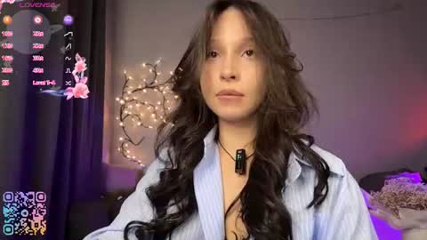 BabyMooon online show from July 28, 8:15 pm