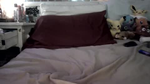 Riley 3 online show from March 14, 3:51 pm