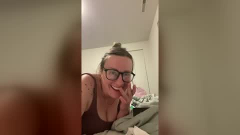 babyslut03_23 online show from August 8, 7:19 am