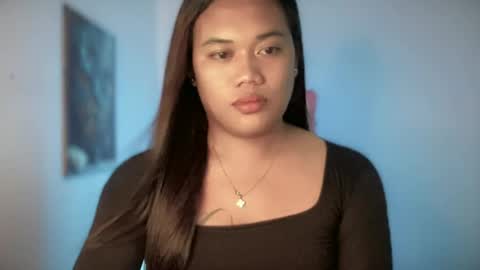 AMARA - FOLLOW ME AND THUMBS UP online show from July 31, 8:03 pm