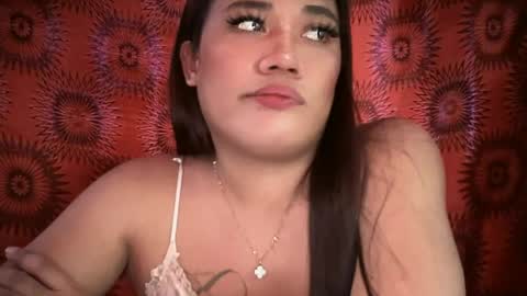 AMARA - FOLLOW ME AND THUMBS UP online show from August 14, 5:00 am