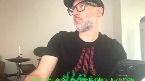 badboymusician online show from August 11, 7:05 pm