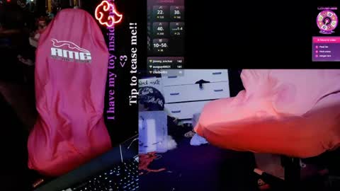 badd0ll online show from August 8, 5:02 pm