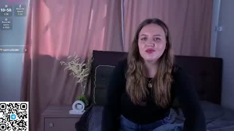 baddecisiongirl online show from August 6, 6:45 am
