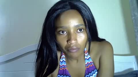 badgalheloves online show from August 16, 3:21 am