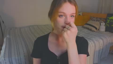 Kate online show from August 6, 9:36 pm