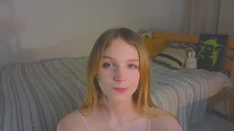 Kate online show from August 7, 6:19 pm