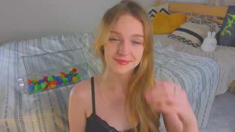 Kate online show from August 14, 8:45 pm