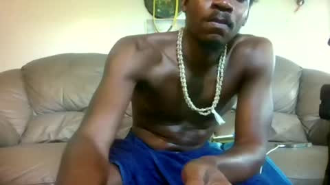 bahamian_linga online show from June 17, 7:13 pm