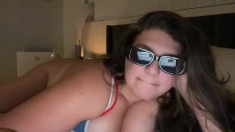 BaileeBaby online show from August 5, 3:59 am