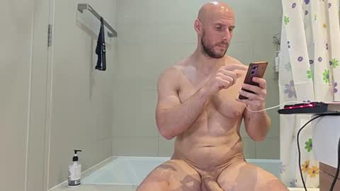 baldyboyy online show from August 10, 12:28 pm