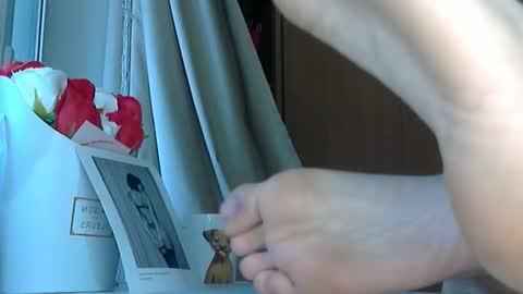 balletfeet_queen online show from August 5, 3:43 pm