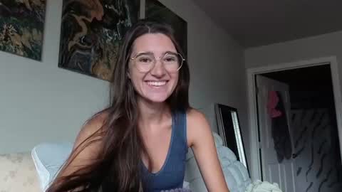 bambifarrina online show from August 1, 9:21 pm