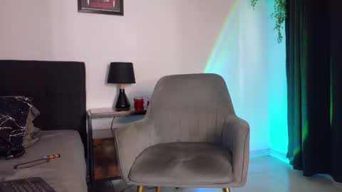 Bambi online show from June 29, 5:48 pm