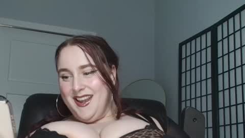 bambixxlynn online show from August 18, 1:33 am