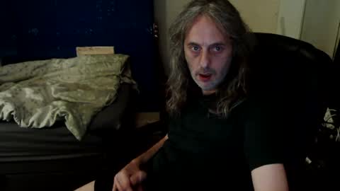bangintoleather online show from August 10, 1:40 am