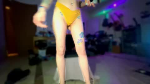 SorayaSinner  Mndless online show from June 7, 4:28 am