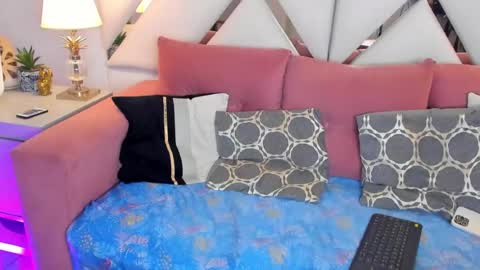 barbaralevyn online show from September 6, 12:49 am