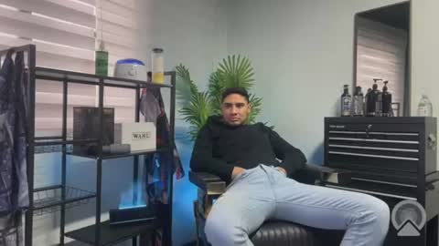 barber_secrets online show from August 10, 9:05 pm