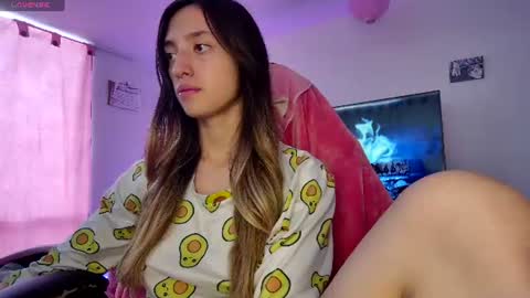sexy Barbie online show from August 1, 4:02 pm