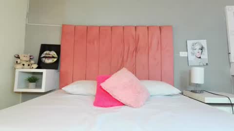 Barbie lorens online show from August 8, 6:41 pm