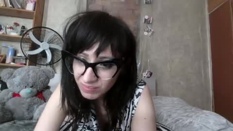 barbie_rococo online show from May 18, 1:39 am
