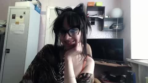 barbie_rococo online show from June 5, 1:16 pm