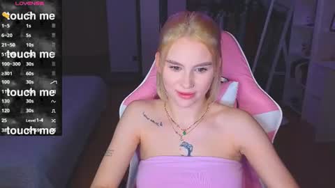Eva online show from August 6, 3:55 pm