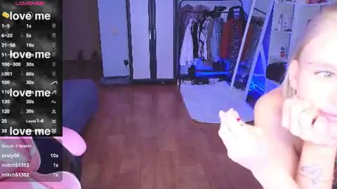 Eva online show from August 14, 12:14 am