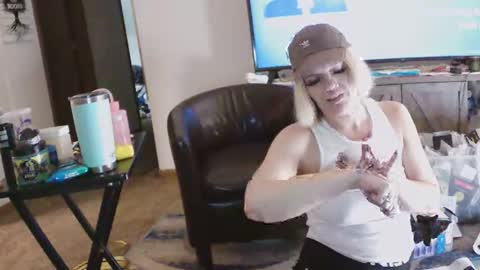 barelybehavedbarbie online show from April 29, 3:42 am
