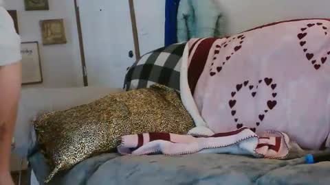 barelybehavedbarbie online show from June 15, 6:00 am