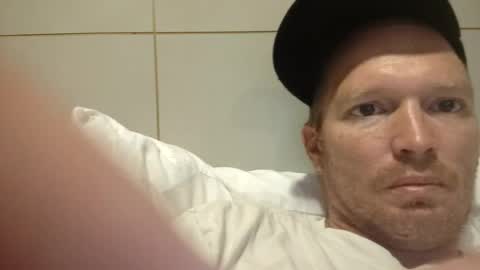barniemay1 online show from July 28, 6:41 am