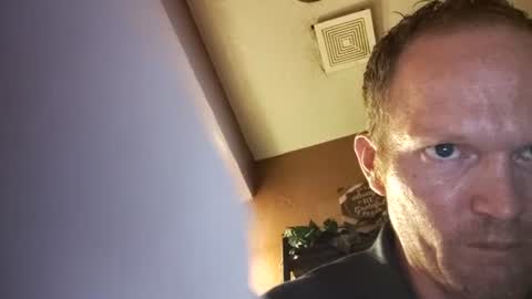 barniemay1 online show from August 3, 1:18 pm