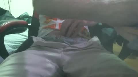 baronminuit69 online show from April 12, 8:48 am