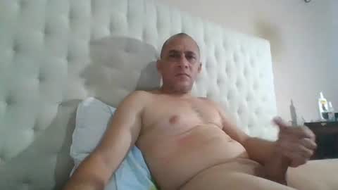 barranquillero76 online show from August 11, 9:17 pm
