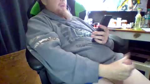 barrett4200 online show from April 7, 10:41 pm