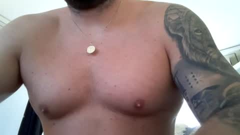 barrias23 online show from July 18, 3:02 pm
