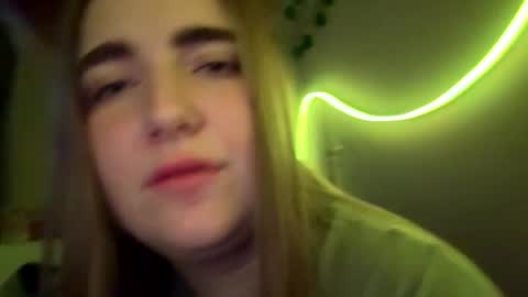 Sue  online show from May 1, 10:36 pm
