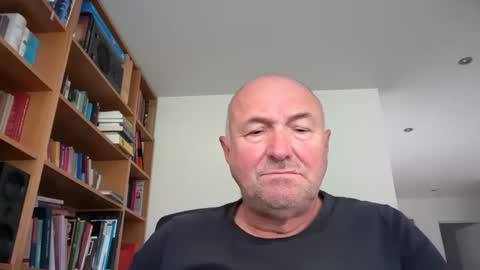 bartvel online show from May 11, 1:02 pm