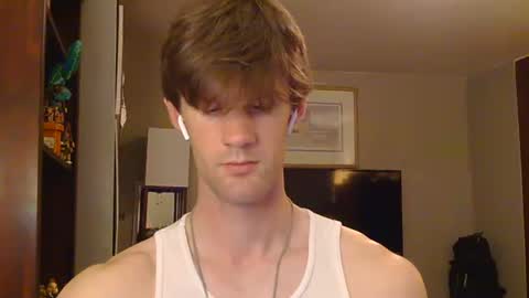 basicallyjustmee online show from May 16, 3:28 am