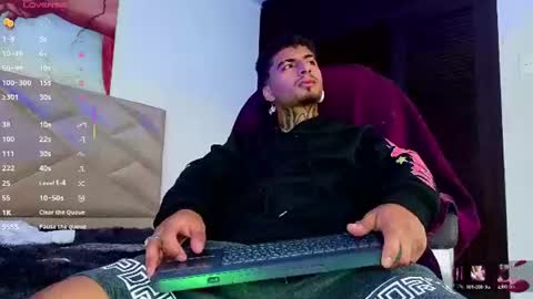 bastian66_ online show from July 19, 5:37 pm
